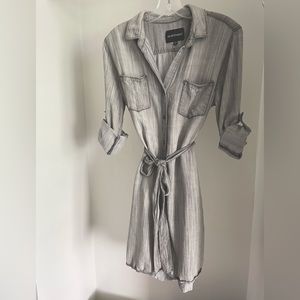 Women’s Velvet Heart Belted Shirt Dress